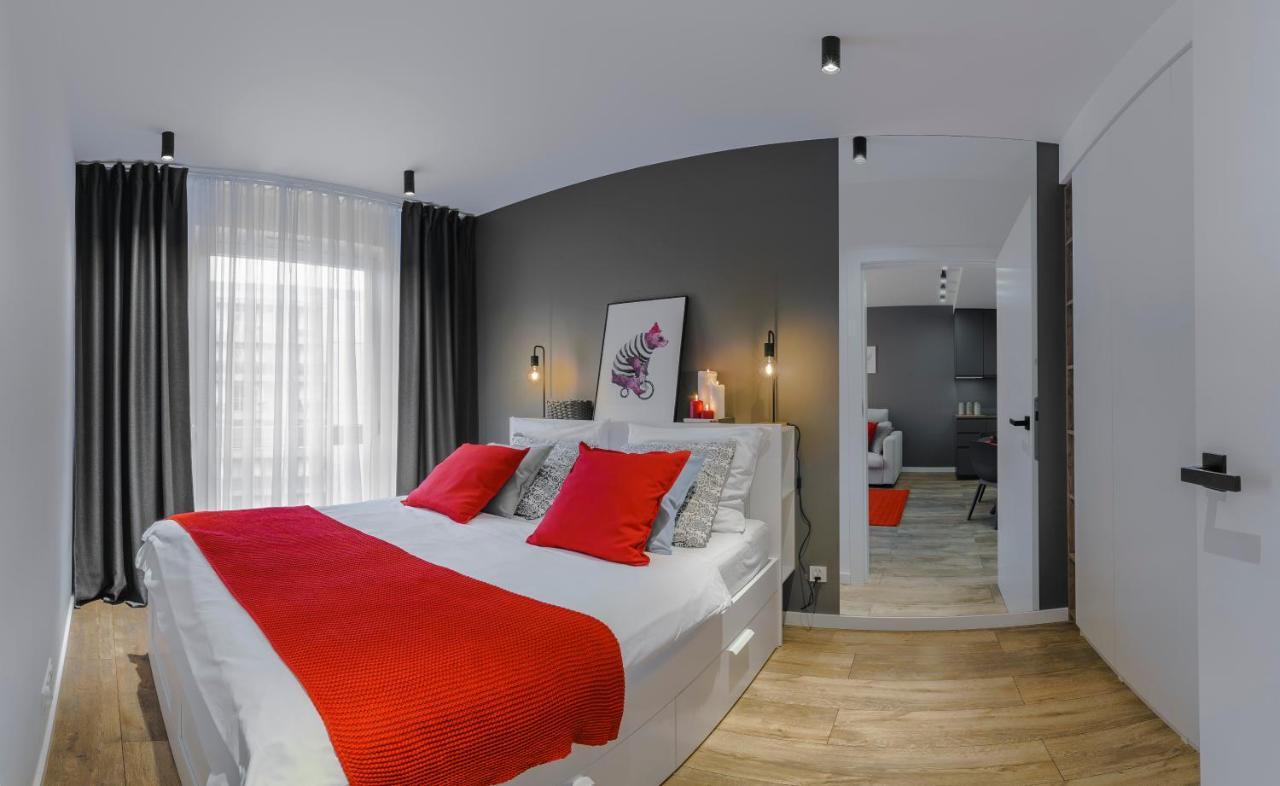 Apartamenty Homely Place Serce Poznania - Stary Rynek - Parking ภายนอก รูปภาพ