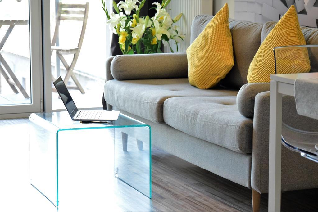 Apartamenty Homely Place Serce Poznania - Stary Rynek - Parking ภายนอก รูปภาพ